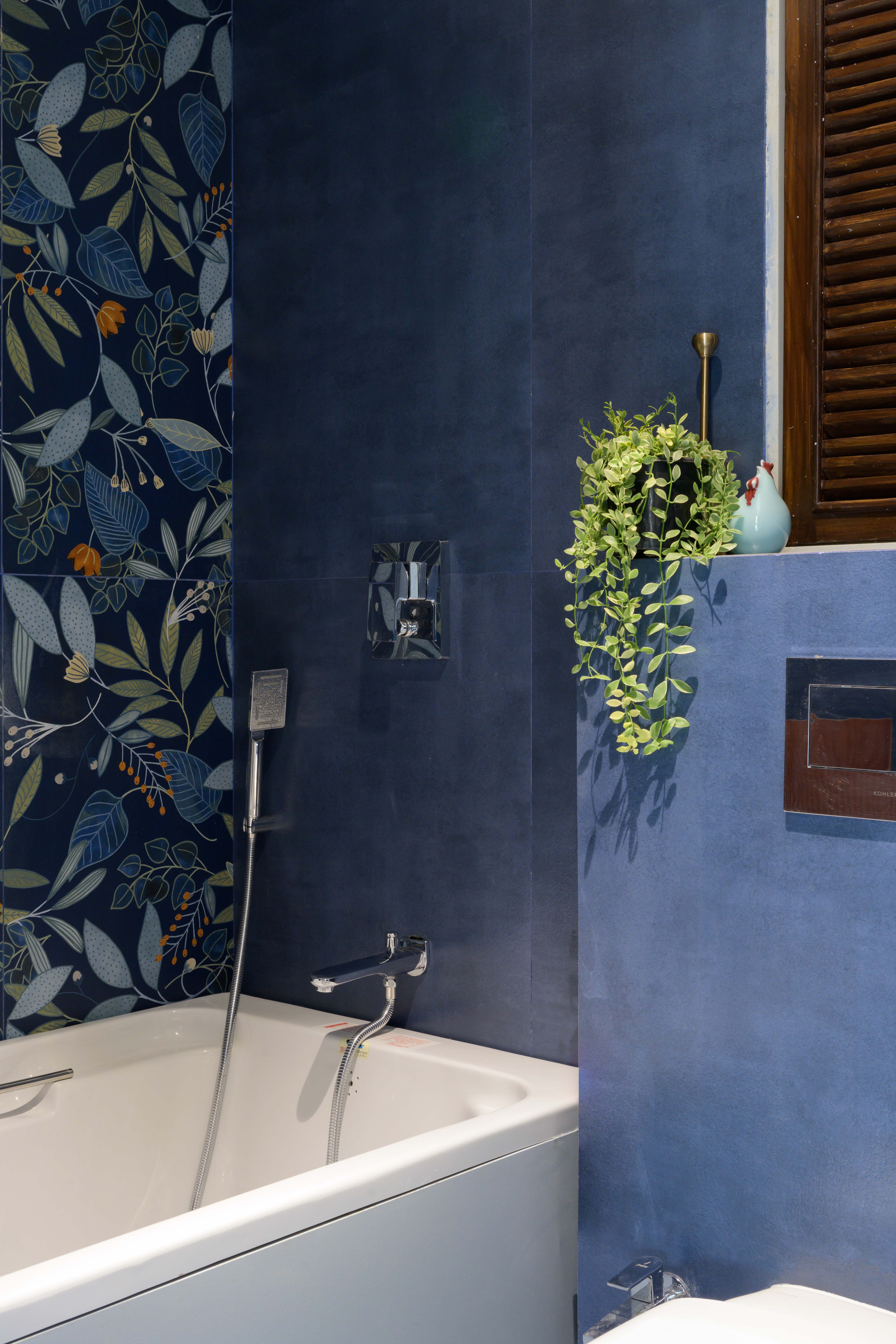 Bathroom – Aangan, Powai